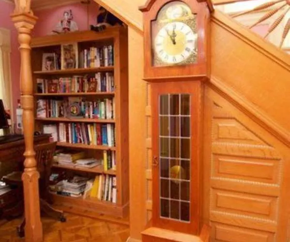 Bed and breakfast Sylvia's Irish 3*
